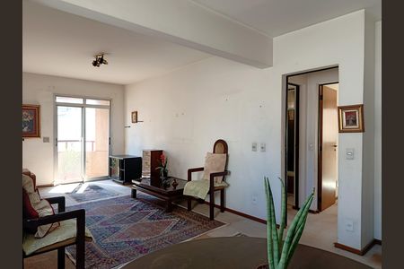 Apartamento à venda com 90m², 2 quartos e 2 vagasSala