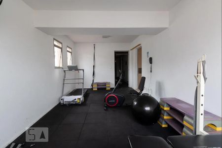 Apartamento à venda com 90m², 2 quartos e 2 vagasAcademia