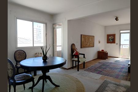 Apartamento à venda com 90m², 2 quartos e 2 vagasSala