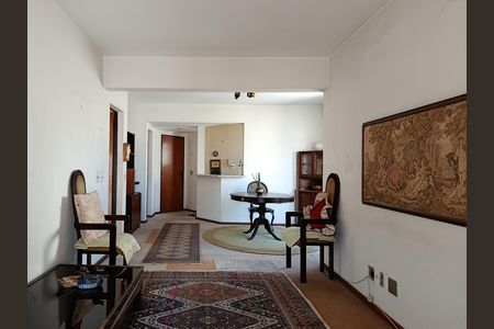 Apartamento à venda com 90m², 2 quartos e 2 vagasSala