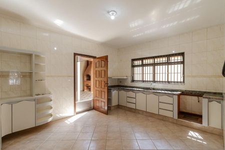 Cozinha de casa para alugar com 3 quartos, 153m² em Vila Carrão, São Paulo