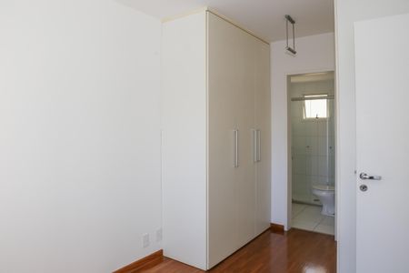 Suíte de apartamento à venda com 2 quartos, 76m² em Pompeia, São Paulo