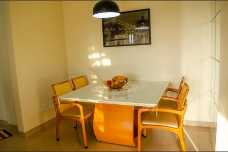 Apartamento à venda com 3 quartos, 85m² em Setor Goiania Dois, Goiânia