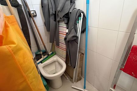 Apartamento para alugar com 78m², 1 quarto e 1 vaga Apartamento para alugar com 78m², 1 quarto e 1 vagaBanheiro de serviço