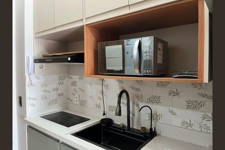Cozinha de kitnet/studio para alugar com 1 quarto, 24m² em Perdizes, São Paulo