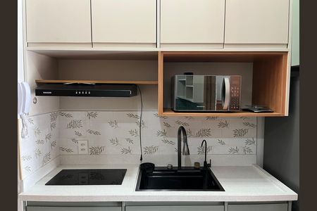 Cozinha de kitnet/studio para alugar com 1 quarto, 24m² em Perdizes, São Paulo