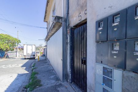 Fachada de casa à venda com 2 quartos, 50m² em Parque Anhanguera, São Paulo