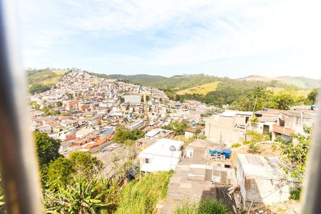 Vista da Sala de casa para alugar com 4 quartos, 500m² em Recanto Verde do Sol, São Paulo