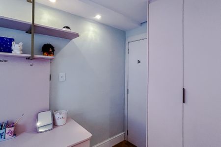 Apartamento à venda com 69m², 2 quartos e 1 vagaQuarto 2