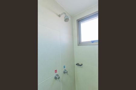Apartamento à venda com 64m², 2 quartos e 1 vaga Apartamento à venda com 64m², 2 quartos e 1 vagaBanheiro da Suíte