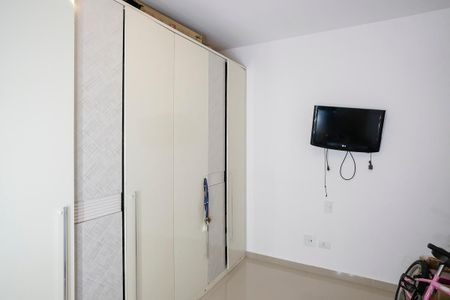 Apartamento à venda com 77m², 2 quartos e 1 vagaQuarto