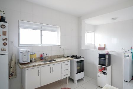 Apartamento à venda com 77m², 2 quartos e 1 vagaCozinha