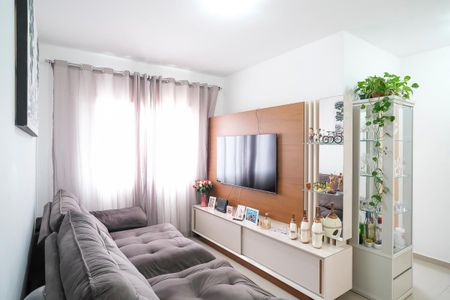 Apartamento à venda com 77m², 2 quartos e 1 vagaSala