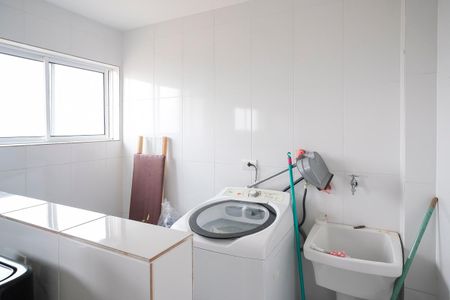 Apartamento à venda com 77m², 2 quartos e 1 vagaÁrea de serviço