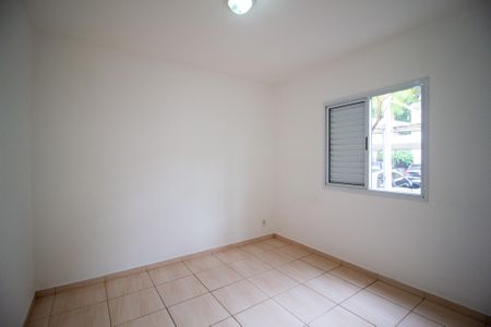 Quarto 1 de apartamento para alugar com 2 quartos, 50m² em Jardim Leocadia, Sorocaba
