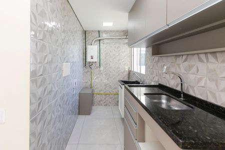 Cozinha de apartamento para alugar com 2 quartos, 40m² em Capão Redondo, São Paulo