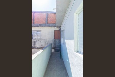 Saída Imóvel de casa à venda com 2 quartos, 50m² em Parque Anhanguera, São Paulo
