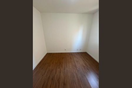 Quarto de apartamento para alugar com 2 quartos, 51m² em Centro, Barueri