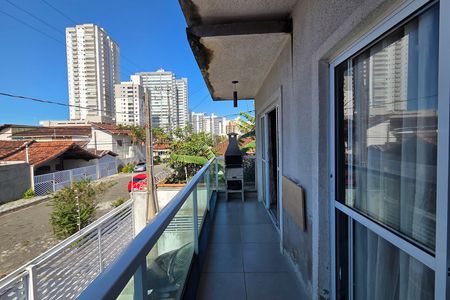 Varanda de casa de condomínio para alugar com 2 quartos, 70m² em Maracanã, Praia Grande