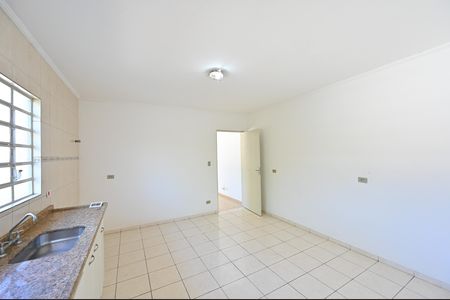 Cozinha de casa de condomínio para alugar com 2 quartos, 75m² em Vila da Saúde, São Paulo