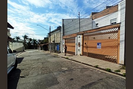 Localização de casa à venda com 2 quartos, 68m² em Vila dos Remedios, São Paulo