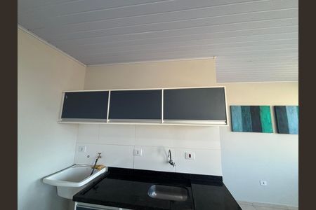 Cozinha de kitnet/studio para alugar com 1 quarto, 20m² em Colônia, Ribeirão Pires
