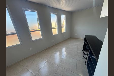 Studio para alugar com 20m², 1 quarto e sem vaga Studio para alugar com 20m², 1 quarto e sem vagaSala/quarto