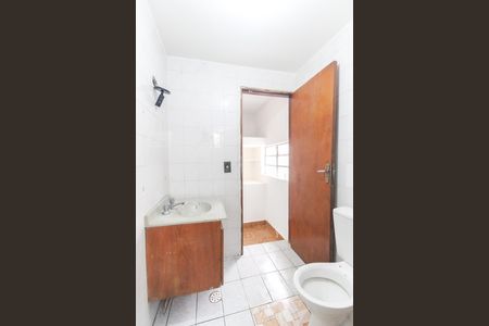 Casa para alugar com 45m², 1 quarto e sem vaga Casa para alugar com 45m², 1 quarto e sem vagaBanheiro