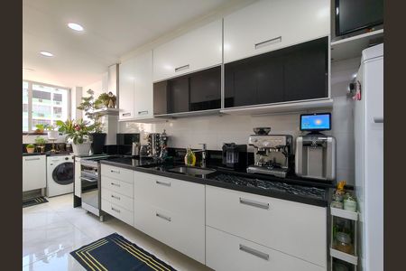 Cozinha de apartamento à venda com 4 quartos, 153m² em Tijuca, Rio de Janeiro