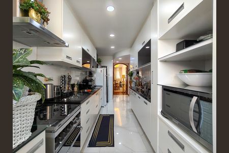 Cozinha de apartamento à venda com 4 quartos, 153m² em Tijuca, Rio de Janeiro