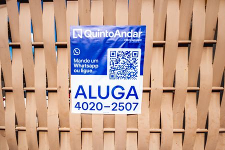 Placa instalada - 01/08/26 - IGJO - 140 de apartamento para alugar com 2 quartos, 53m² em Jaqueline, Belo Horizonte