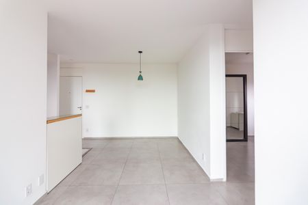 Sala  de apartamento para alugar com 2 quartos, 50m² em Centro, Osasco