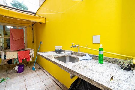 Apartamento para alugar com 75m², 2 quartos e 1 vaga Apartamento para alugar com 75m², 2 quartos e 1 vagaÁrea de Serviço