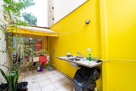 Apartamento para alugar com 75m², 2 quartos e 1 vaga Apartamento para alugar com 75m², 2 quartos e 1 vagaÁrea de Serviço