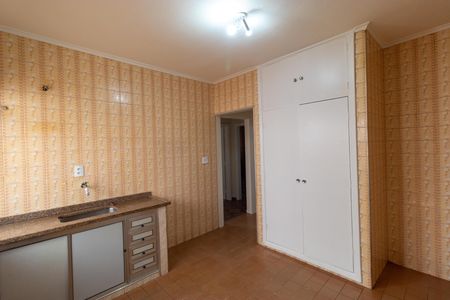 Apartamento à venda com 83m², 2 quartos e 2 vagas Apartamento à venda com 83m², 2 quartos e 2 vagasCozinha