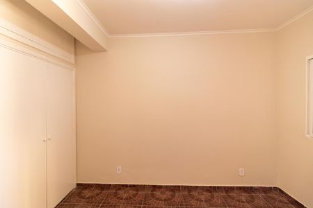 Apartamento à venda com 83m², 2 quartos e 2 vagas Apartamento à venda com 83m², 2 quartos e 2 vagasQuarto 02