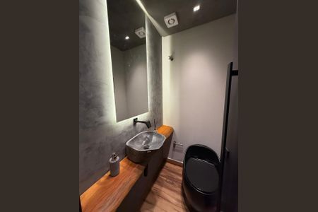 Banheiro de apartamento para alugar com 1 quarto, 64m² em Cidade Monções, São Paulo