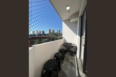 Foto 04 de apartamento à venda com 3 quartos, 76m² em Panamby, São Paulo