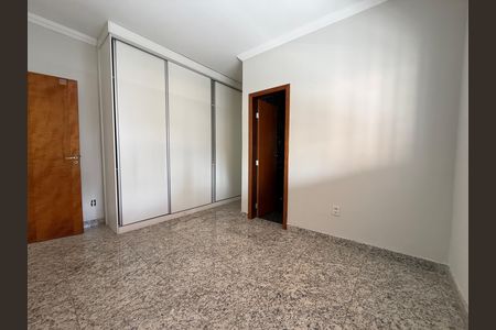 Quarto de casa para alugar com 3 quartos, 120m² em Minaslandia, Belo Horizonte