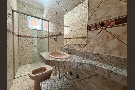 Casa à venda com 120m², 3 quartos e 2 vagas Casa à venda com 120m², 3 quartos e 2 vagasBanheiro