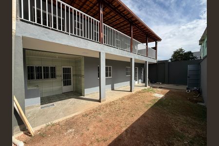 Área externa de casa para alugar com 3 quartos, 120m² em Minaslandia, Belo Horizonte