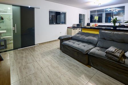 Casa à venda com 262m², 2 quartos e 2 vagas