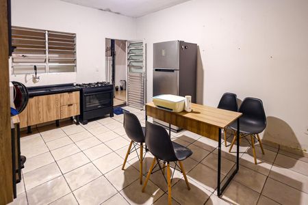 Casa à venda com 262m², 2 quartos e 2 vagas