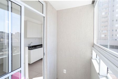 Varanda da sala de apartamento para alugar com 2 quartos, 60m² em Nova Suíça, Belo Horizonte