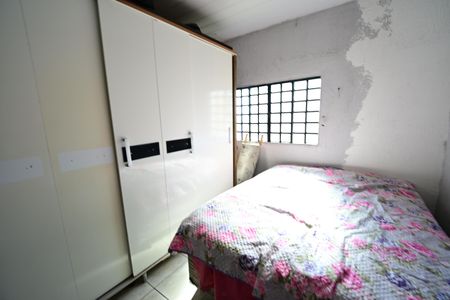 Casa à venda com 4 quartos, 90m² em Residencial Itaipú, Goiânia