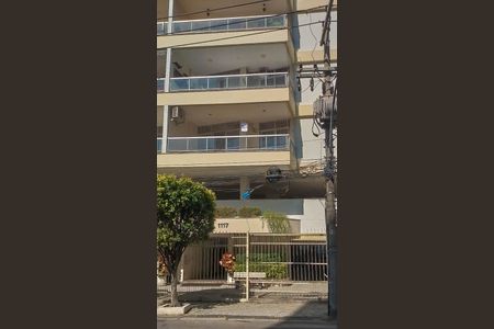 Apartamento à venda com 103m², 3 quartos e 1 vaga Apartamento à venda com 103m², 3 quartos e 1 vagaFachada