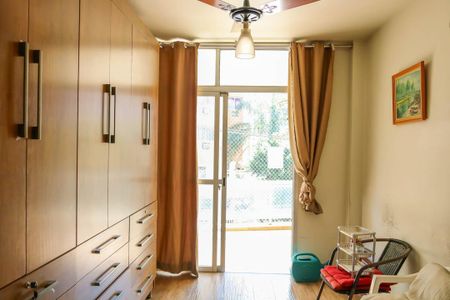 Apartamento à venda com 103m², 3 quartos e 1 vaga Apartamento à venda com 103m², 3 quartos e 1 vagaQuarto 2
