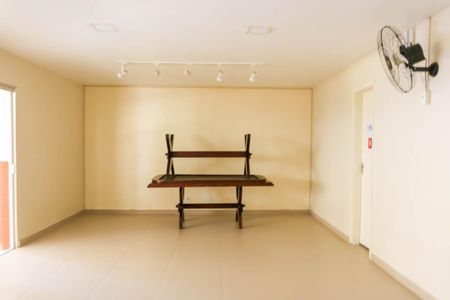 Apartamento à venda com 103m², 3 quartos e 1 vaga Apartamento à venda com 103m², 3 quartos e 1 vagaÁrea comum - Salão de festas