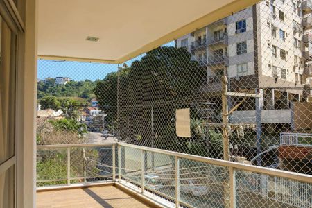 Apartamento à venda com 103m², 3 quartos e 1 vaga Apartamento à venda com 103m², 3 quartos e 1 vagaVaranda da Sala