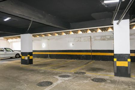 Apartamento à venda com 103m², 3 quartos e 1 vaga Apartamento à venda com 103m², 3 quartos e 1 vagaGaragem